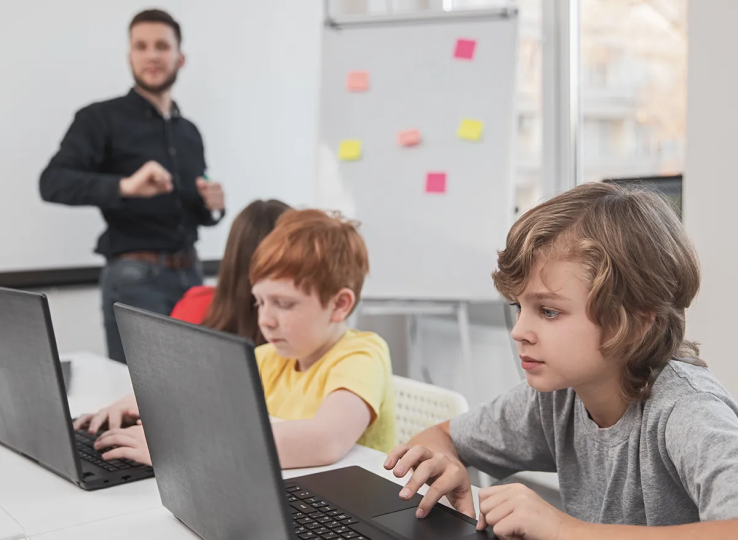 Pracownicy MOPS / instytucji publicznych