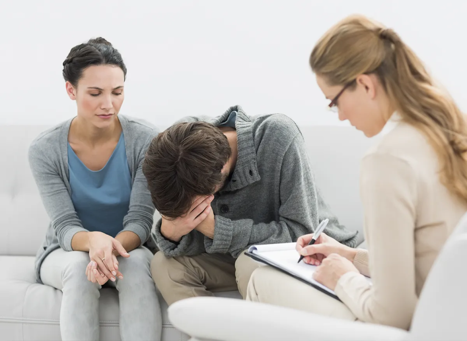 Pracownicy MOPS / instytucji publicznych